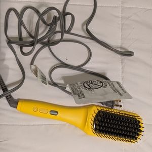 Drybar Brush Crush full size